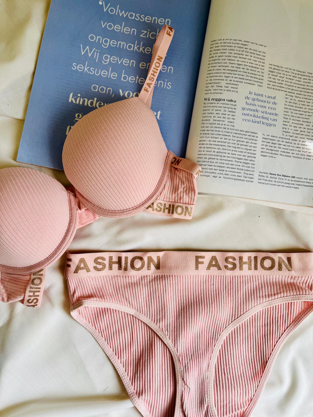 ست شورت و سوتین اسفنجی Fashion مدل جکدار کبریتی